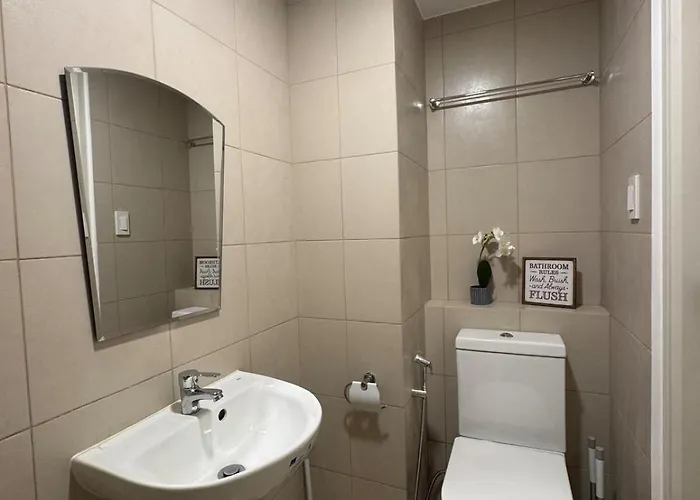 Apartamento Shane's Spot Pool Netflix And Wi-fi Near Cbd Manila